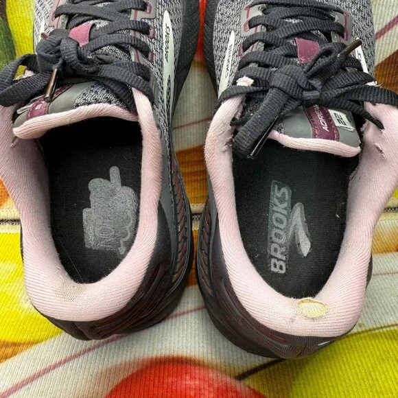 Brooks Adrenaline GTS 22 Womens Running Shoes Size 8.5 Gray & Pink - Picture 8 of 10